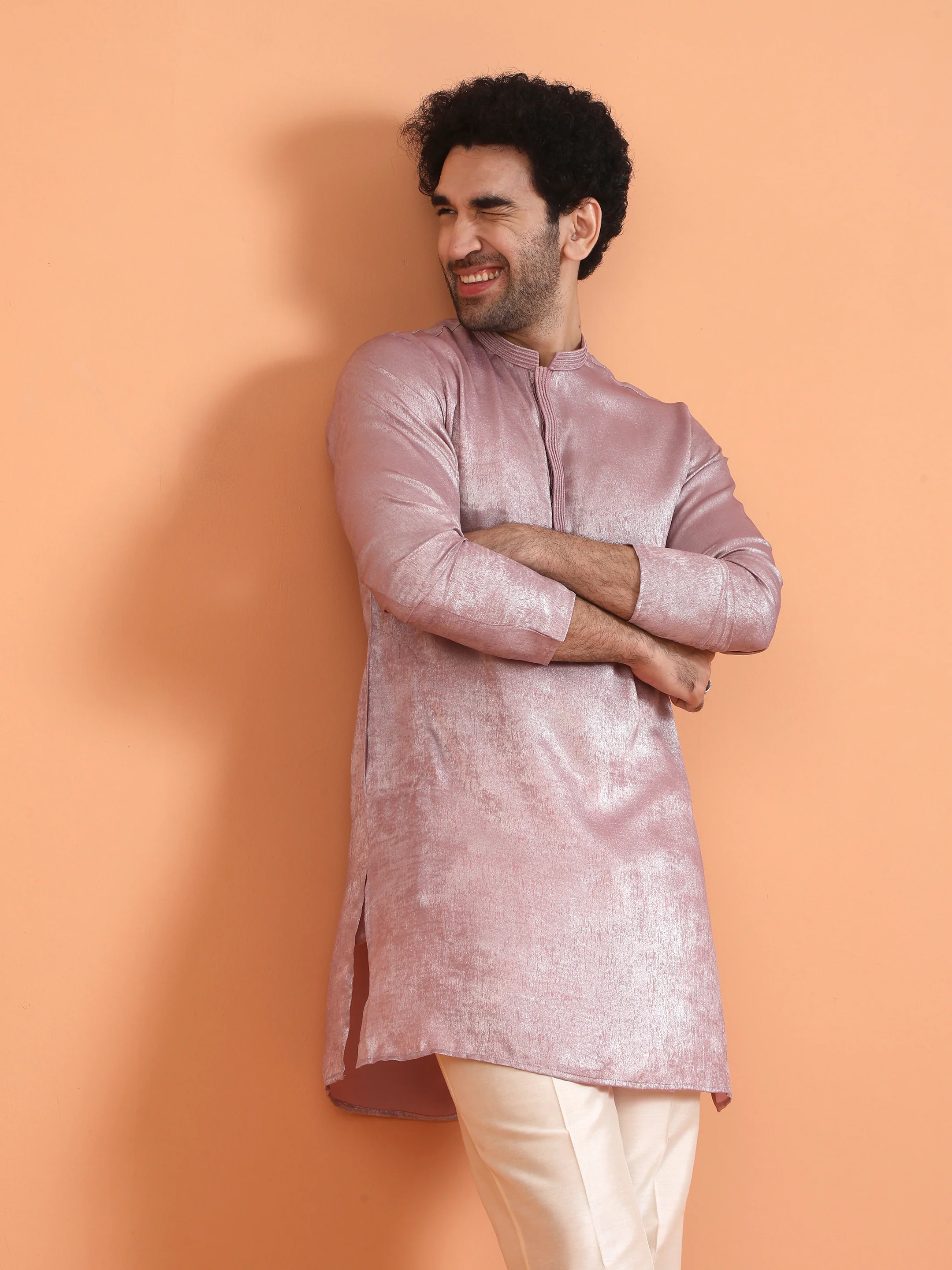 Pink Velvet Textured Mid Kurta Trouser Set - Image 8