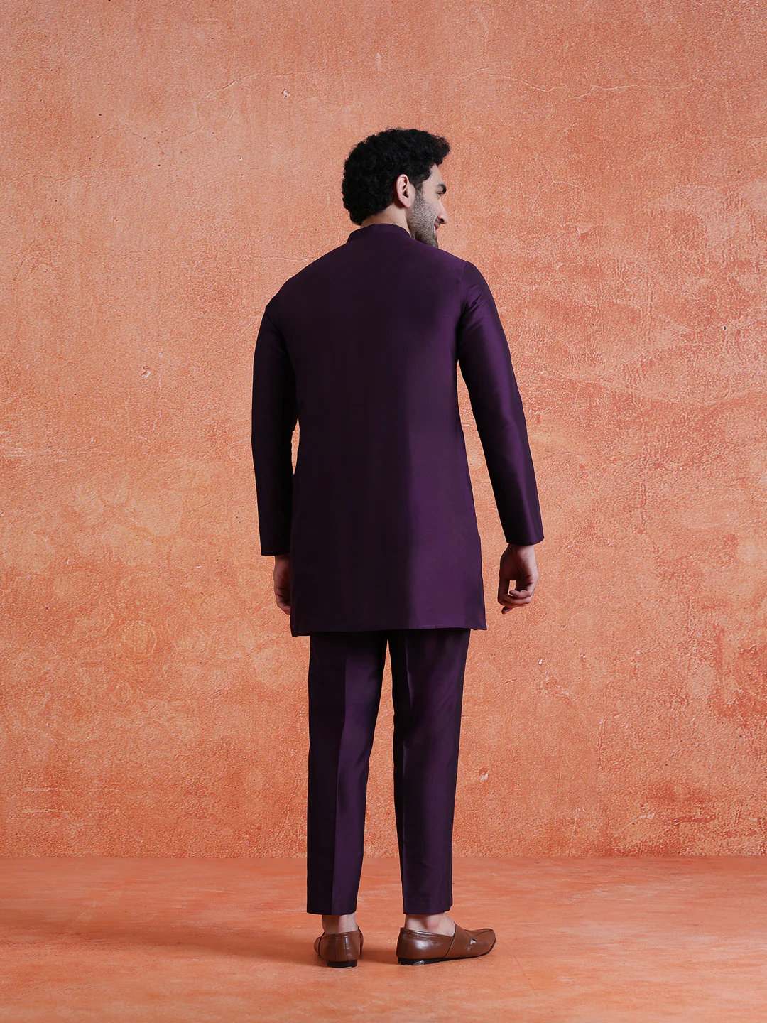 Purple Silk Blend Solid Mid Kurta - Image 4