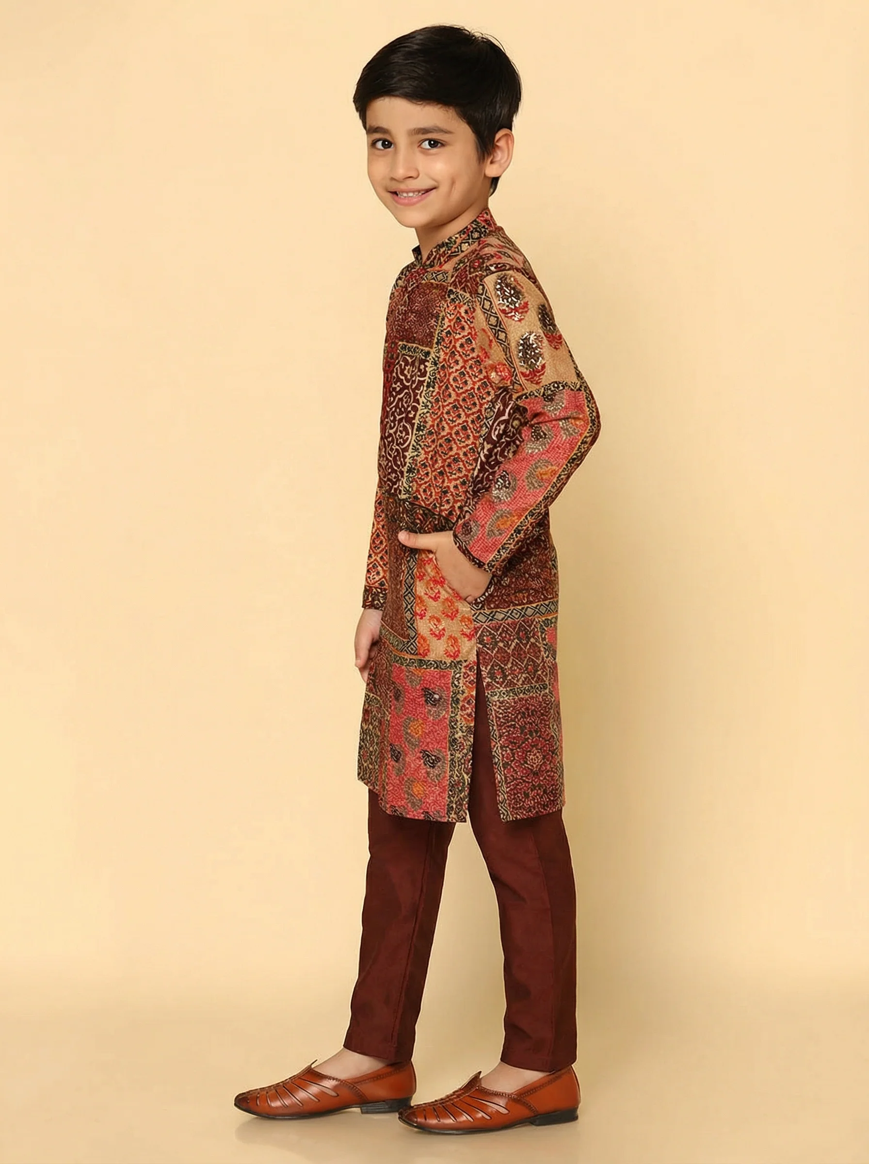 Red Multicolor Cotton Blend Printed Kurta Pyjama Set - Image 3