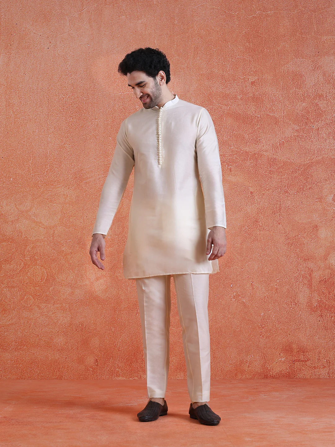 White Silk Blend Jacquard Mid Kurta Jacket With Zip Trouser Set - Image 7