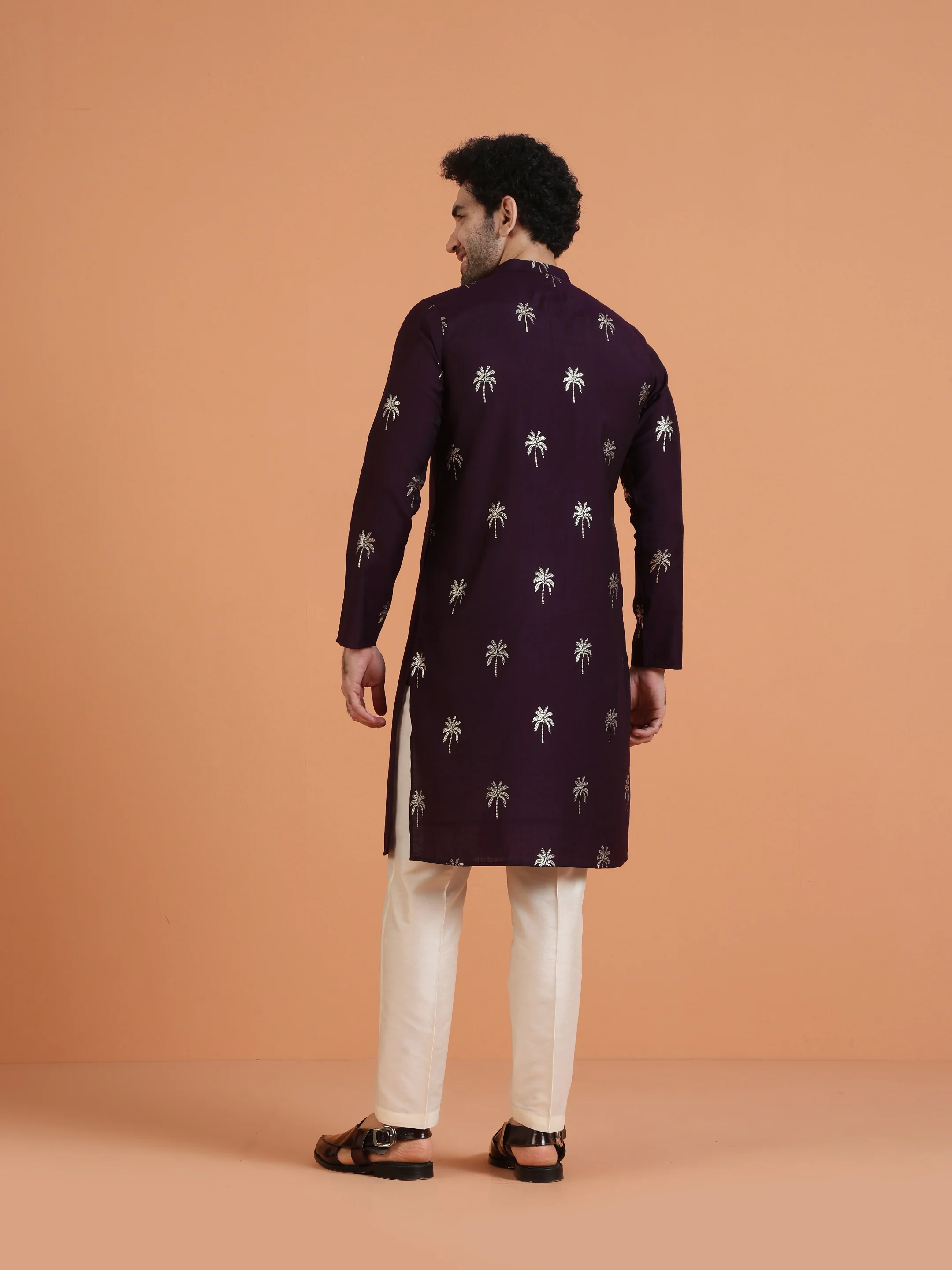 Maroon Cotton Silk Printed Kurta - Image 4