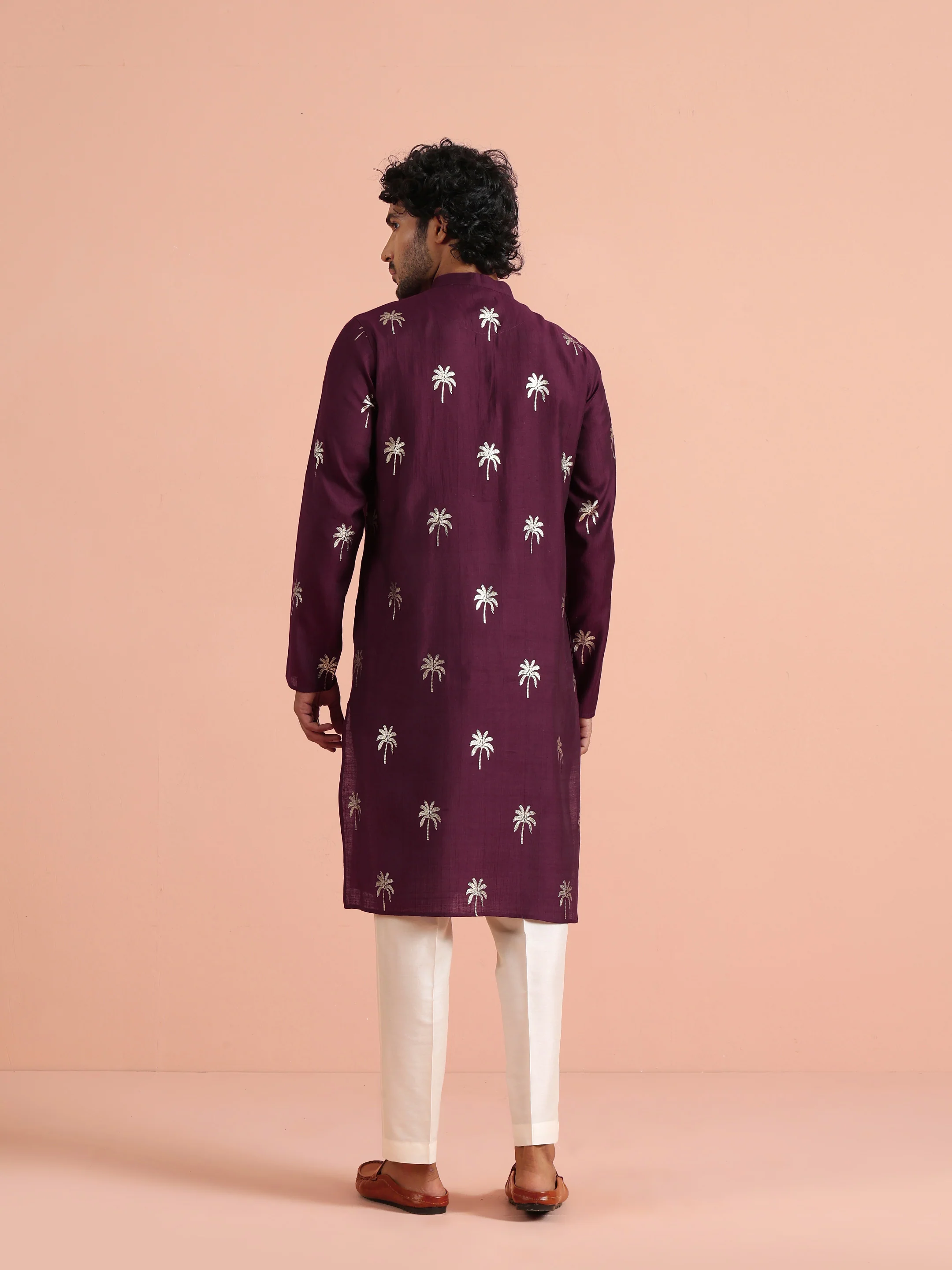 Wine Kurta with Palm Embroidery - Image 4