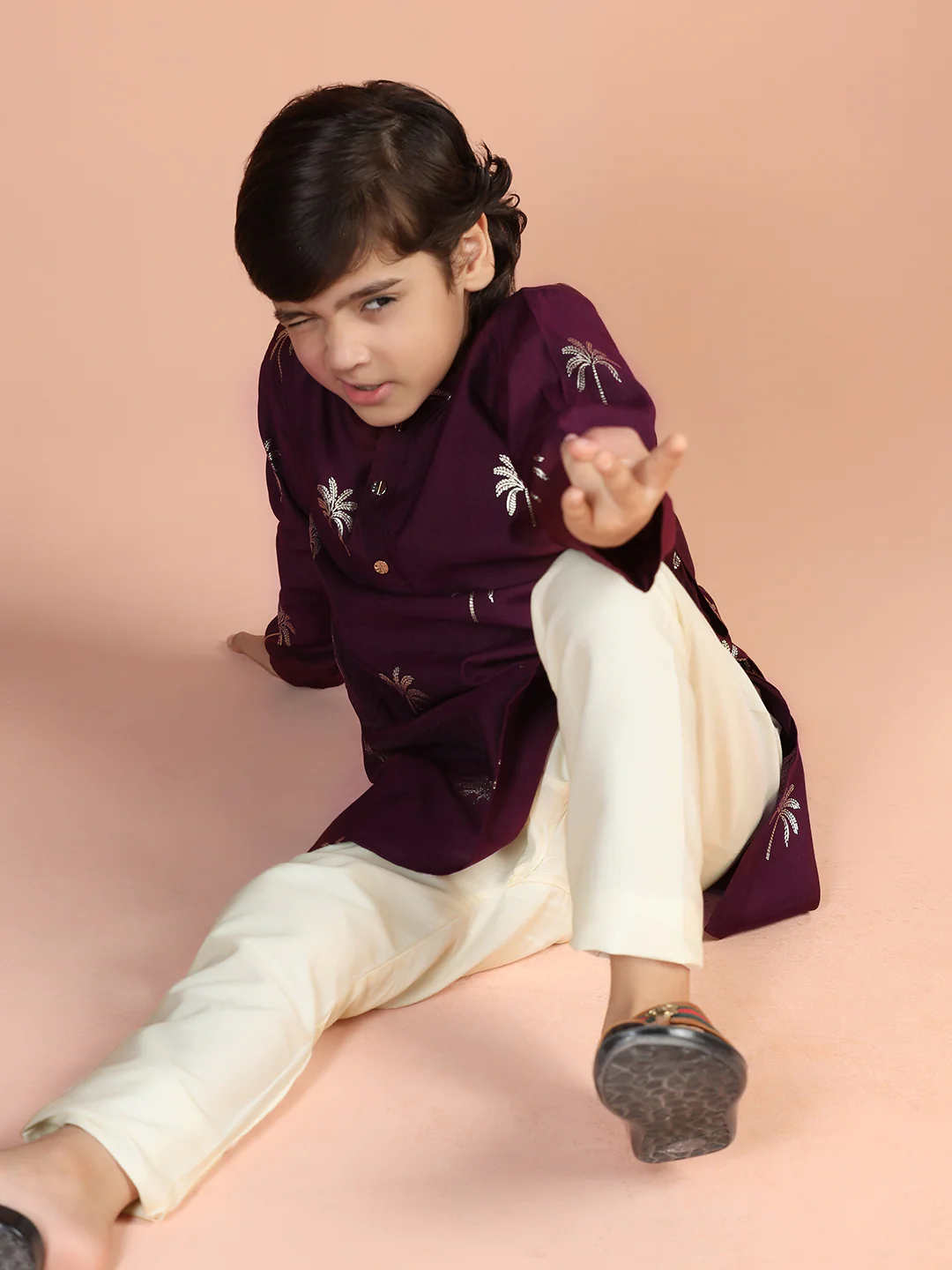 Wine Palm Print Kurta - Image 7