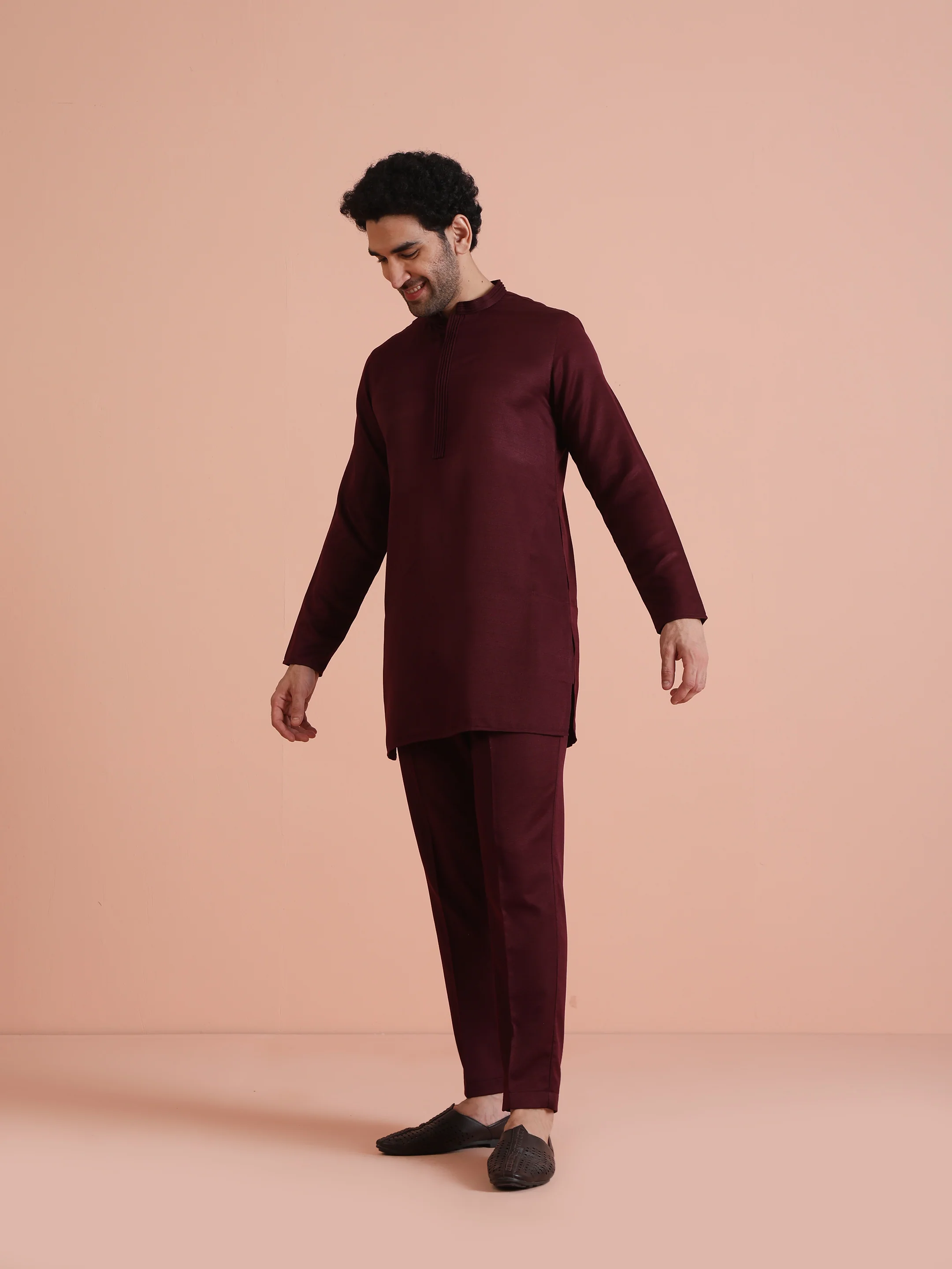 Wine Poly Silk Solid Mid Kurta - Image 2