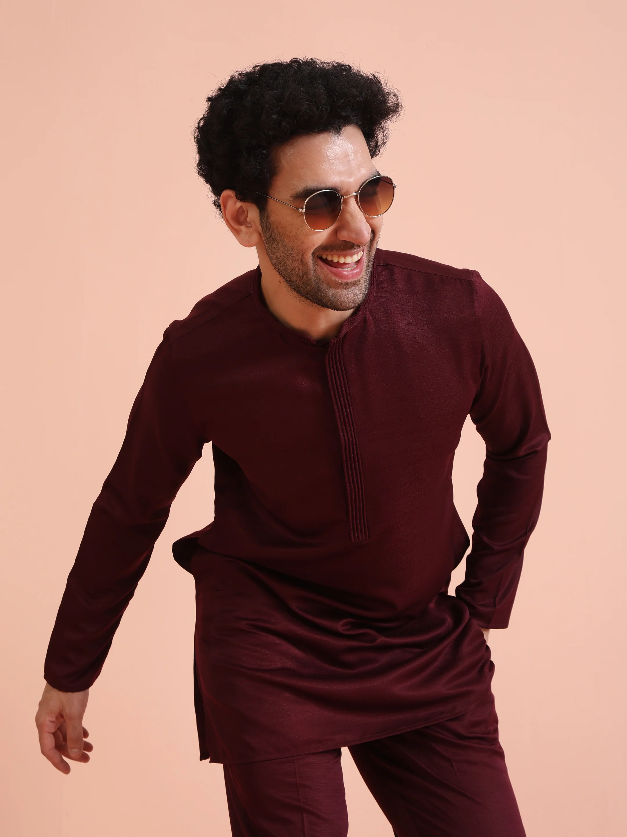 Wine Poly Silk Solid Mid Kurta Trouser Set - Image 8