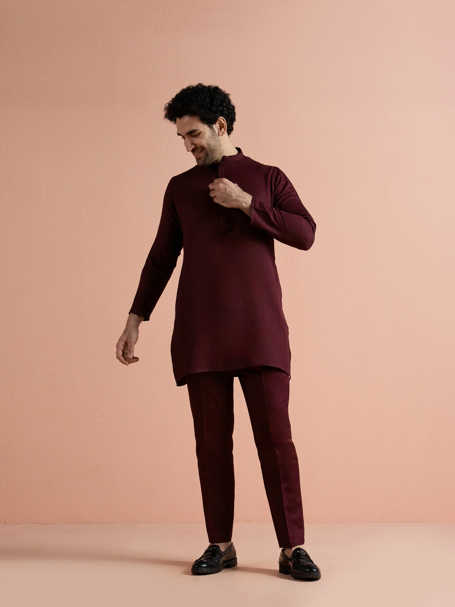 Wine Poly Viscose Solid Mid Kurta Jacket Trouser Set - Image 7