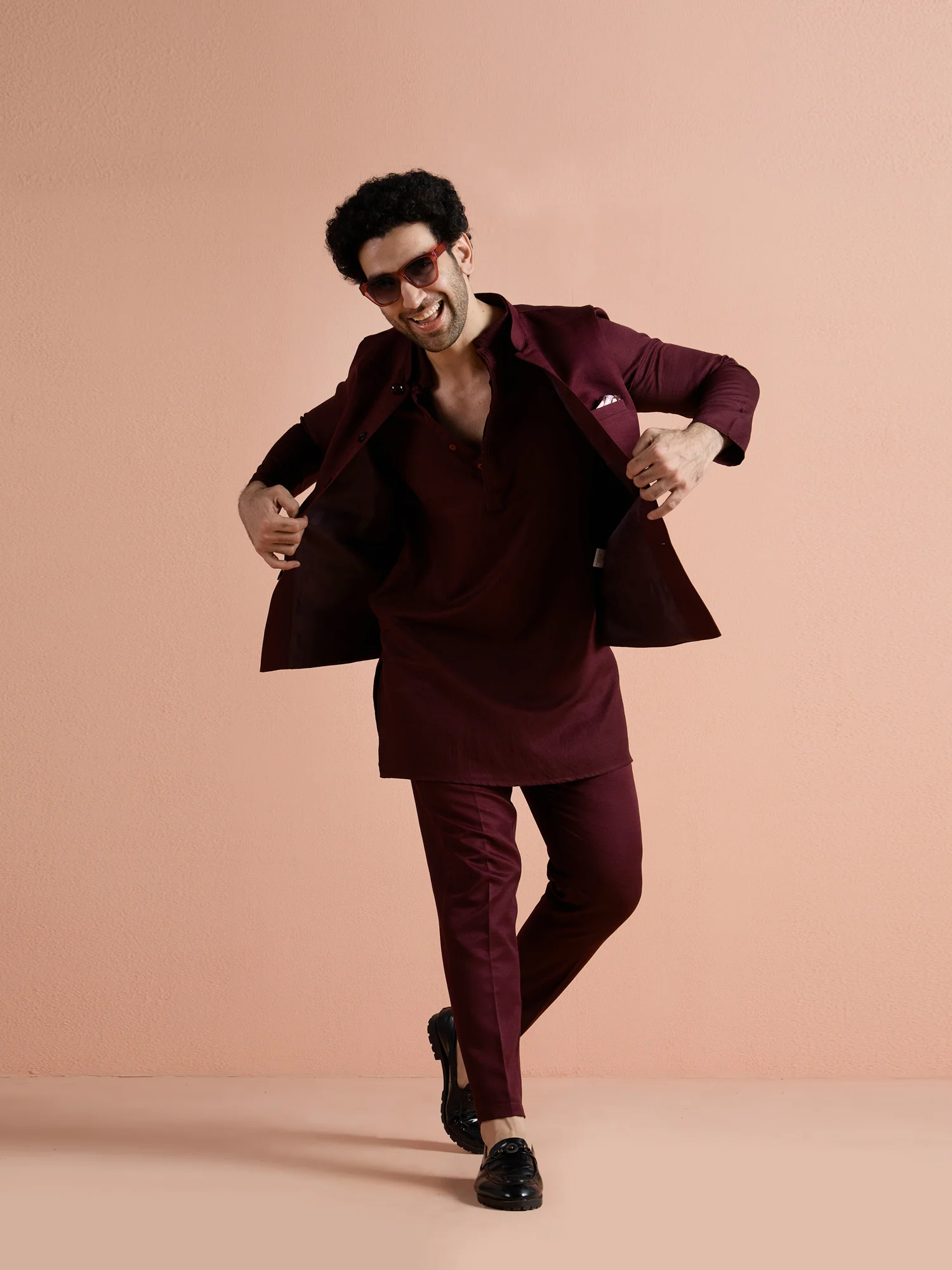 Wine Poly Viscose Solid Mid Kurta Jacket Trouser Set - Image 9