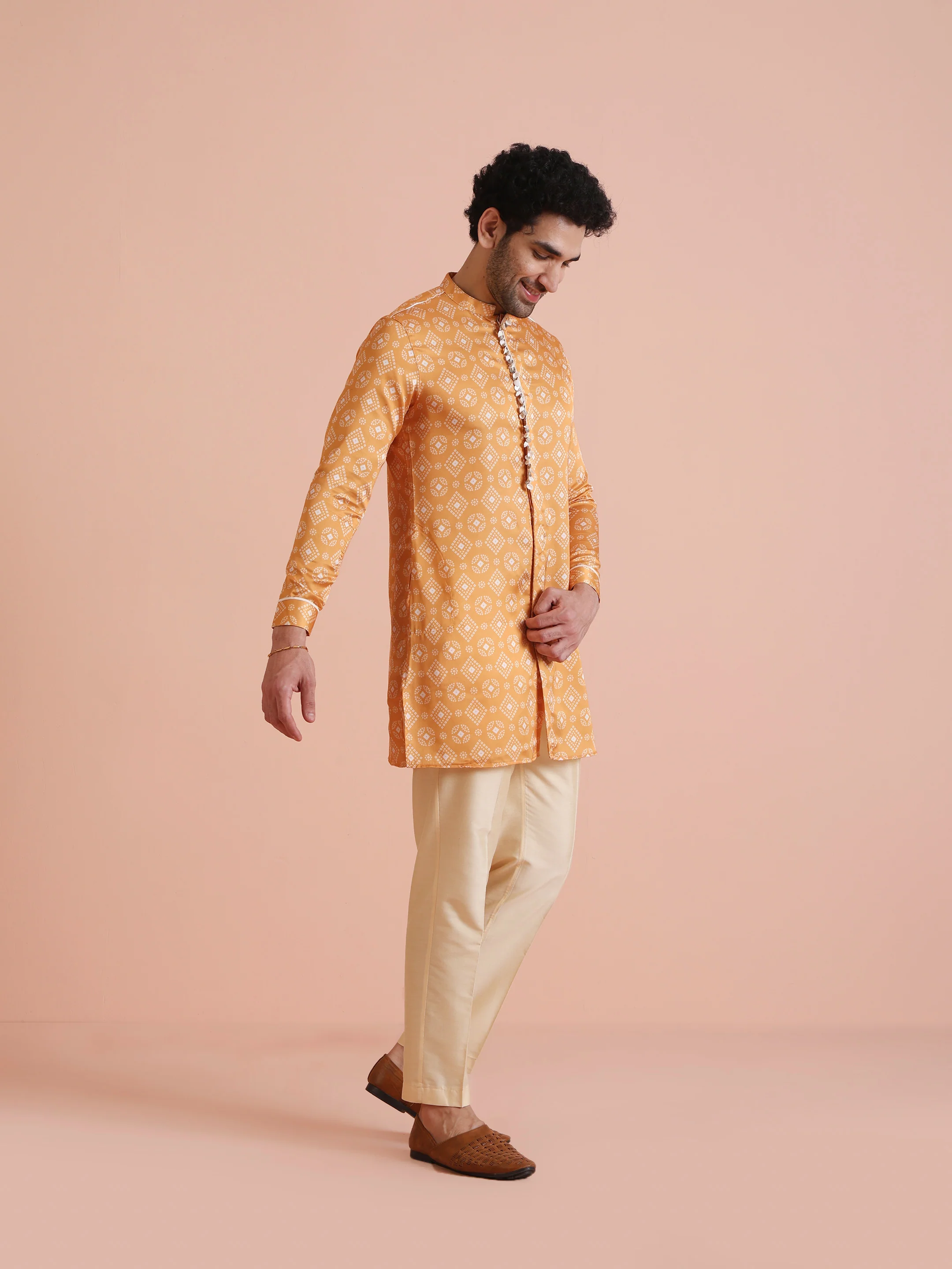 Yellow Geometric Printed Kurta Set - Image 2