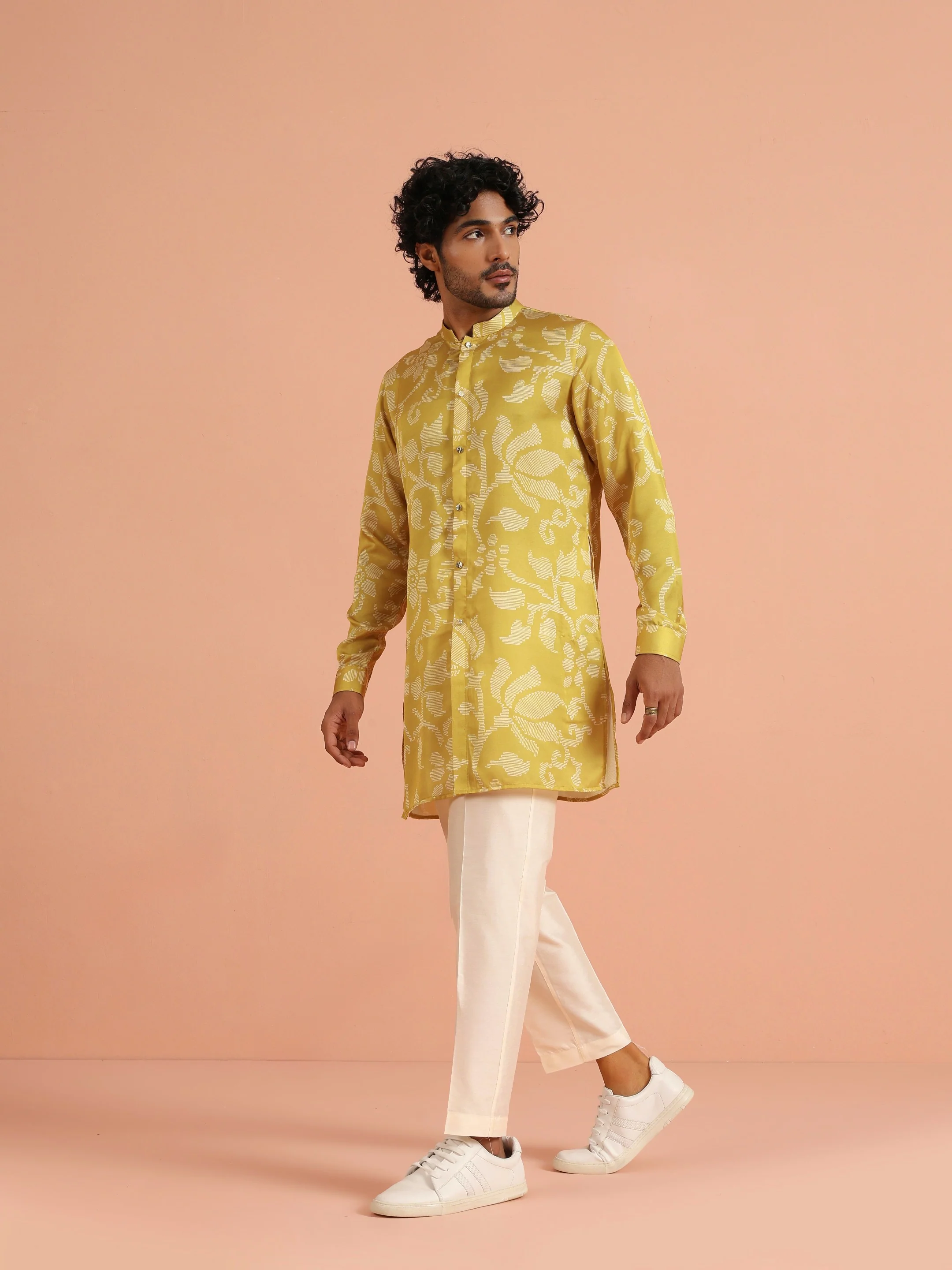 Yellow Silk Jacquard Floral Mid Kurta Trouser Set - Image 3